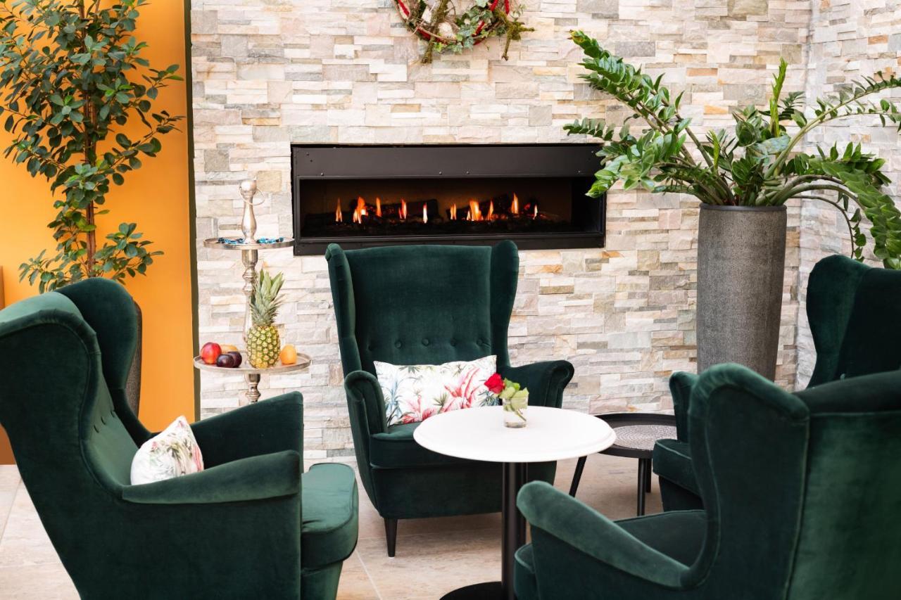 Appartment Hotel Victoria 바트푸징 외부 사진