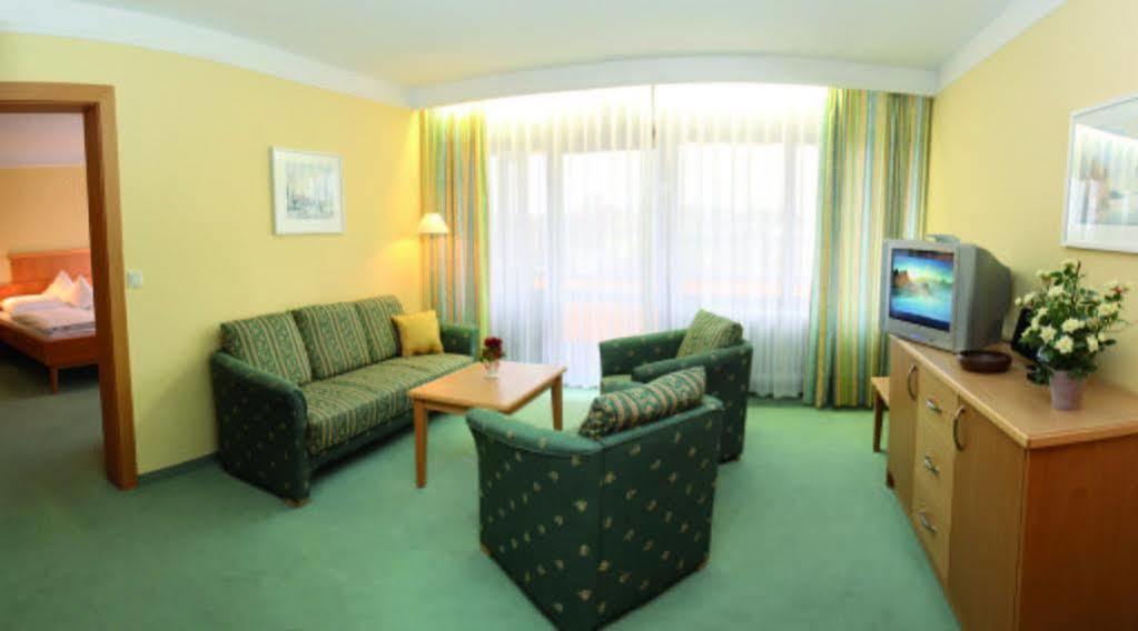 Appartment Hotel Victoria 바트푸징 외부 사진